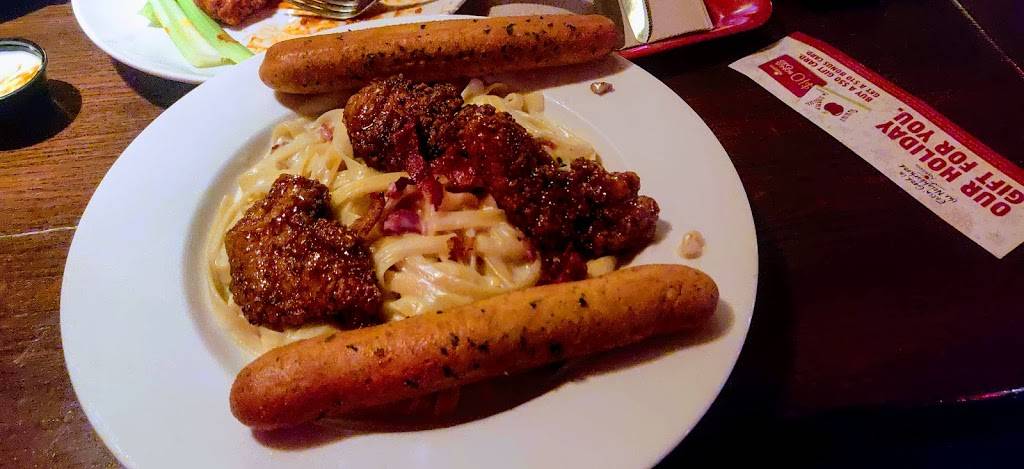 Applebees Grill + Bar | restaurant | 1600 Washington St, Pella, IA 50219, USA | 6416208646 OR +1 641-620-8646