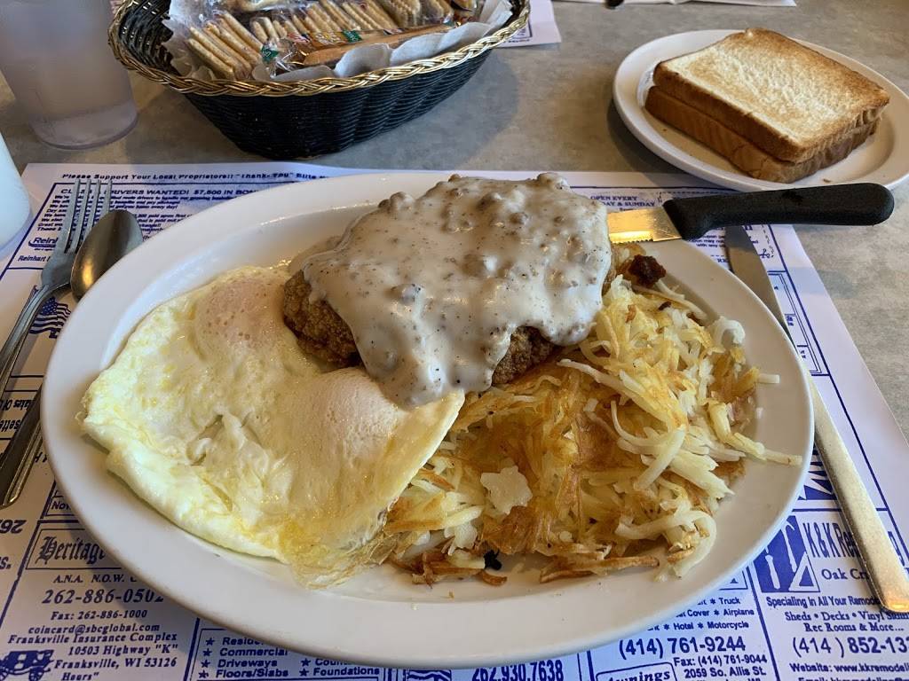 Oak Creek Diner | restaurant | 6874 South 13th Street, Oak Creek, WI 53154, USA | 4147628623 OR +1 414-762-8623