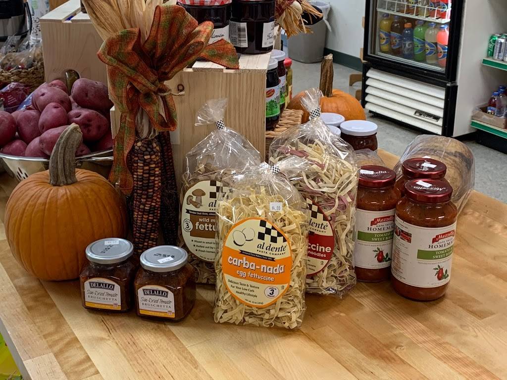 M Js Market & Catering | restaurant | 427 W Sumner St, Hartford, WI 53027, USA | 2626700400 OR +1 262-670-0400