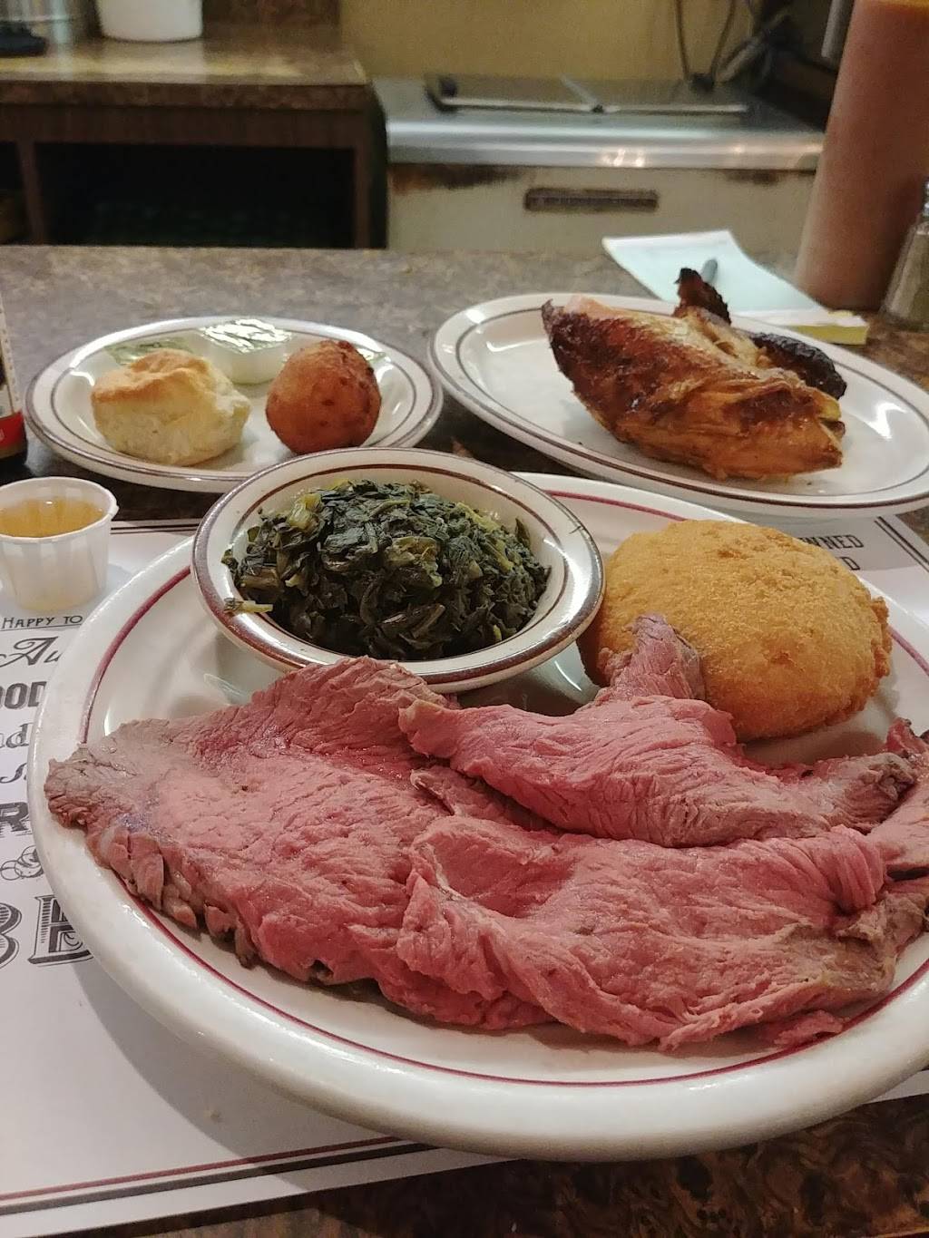 Kings Barbecue | restaurant | 2910 S Crater Rd, Petersburg, VA 23805, USA | 8047320975 OR +1 804-732-0975