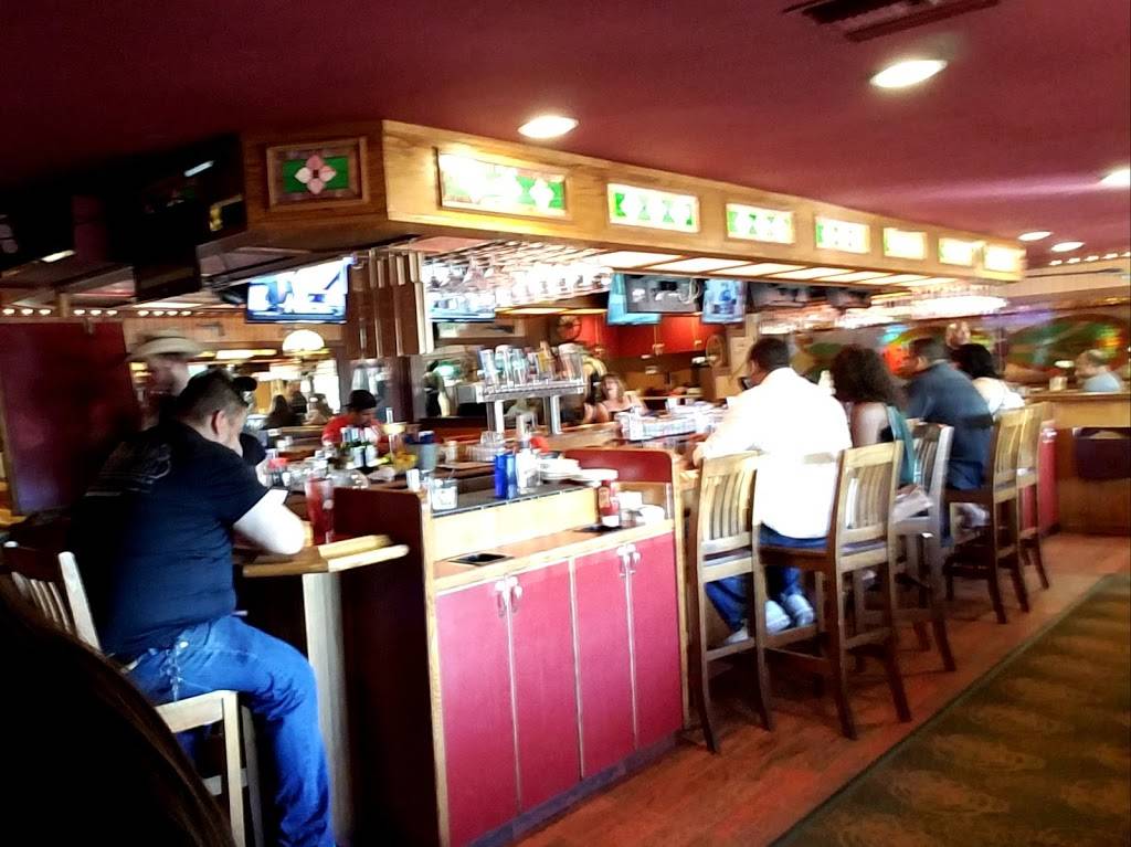 Texas Lils Mesquite Grill | restaurant | 28495 Old Town Front St, Temecula, CA 92590, USA | 9516995457 OR +1 951-699-5457