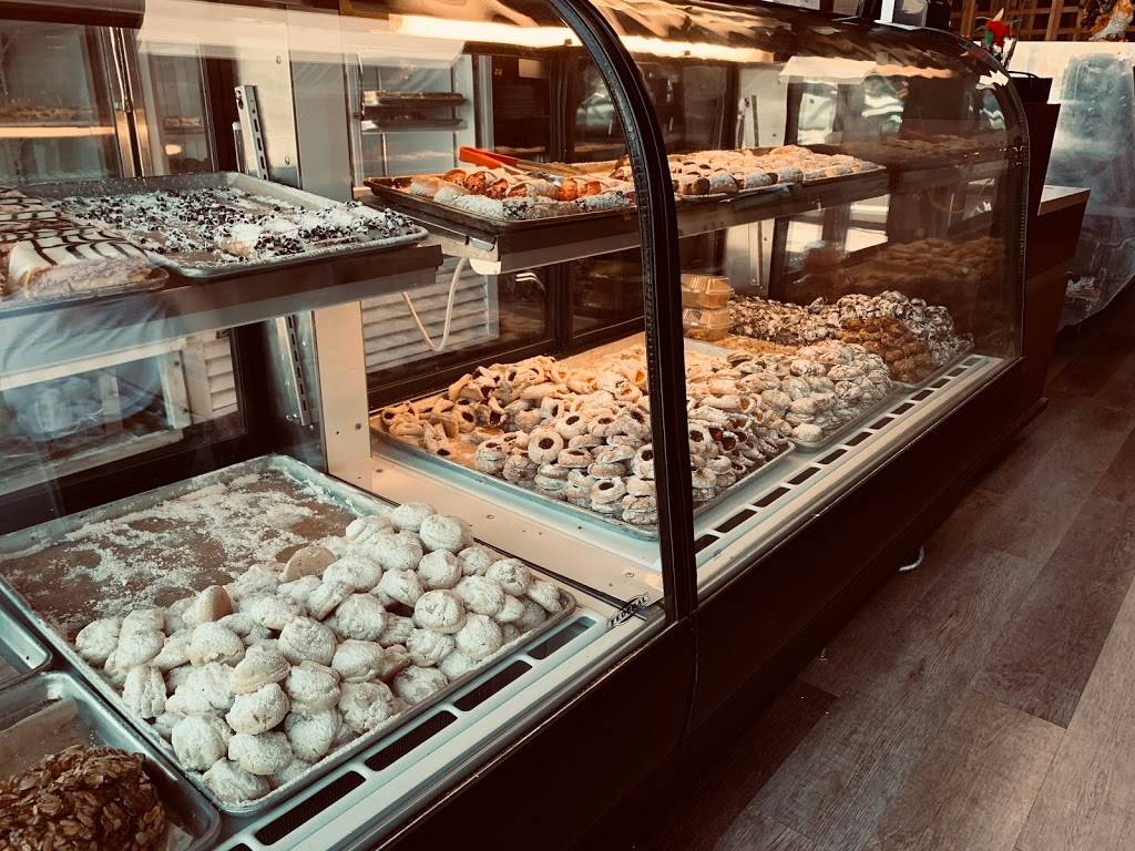 Gallo Italian Supper Club and Bake | restaurant | 3470 S Broadway, Englewood, CO 80113, USA | 3033539917 OR +1 303-353-9917