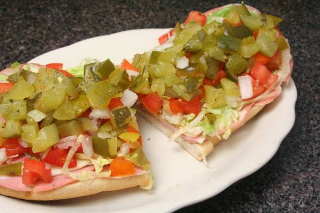 Village Sub & Pizza | meal delivery | 14 Central St, Georgetown, MA 01833, USA | 9783522399 OR +1 978-352-2399