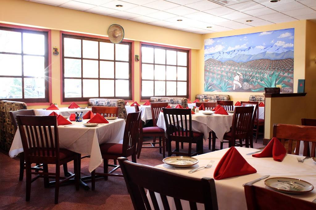 Guillermos Restaurante | restaurant | 72850 El Paseo, Palm Desert, CA 92260, USA | 7603410980 OR +1 760-341-0980