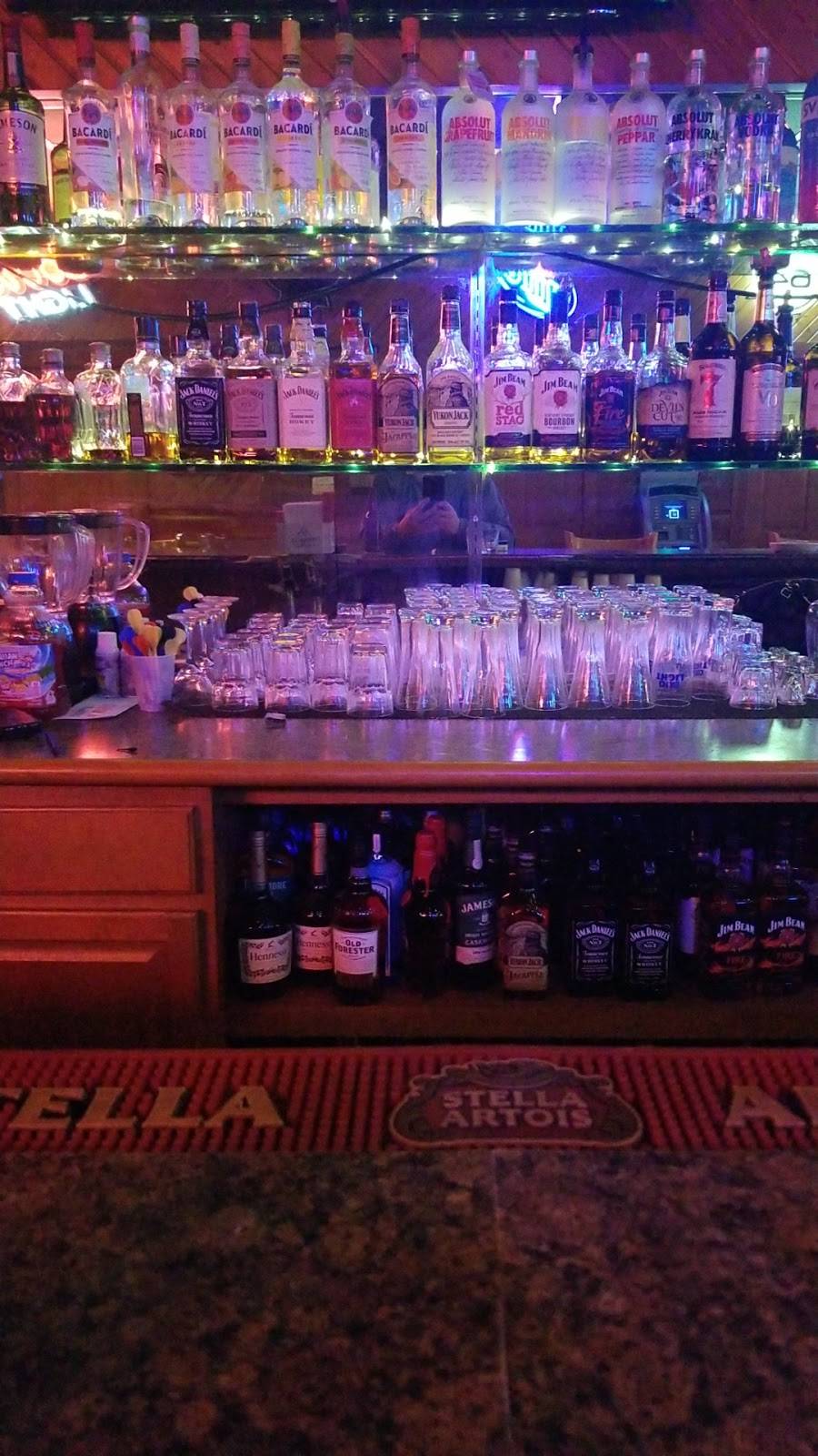 Game Time II Bar & Grill | restaurant | 2062 Indianapolis Blvd, Whiting, IN 46394, USA | 2194730239 OR +1 219-473-0239