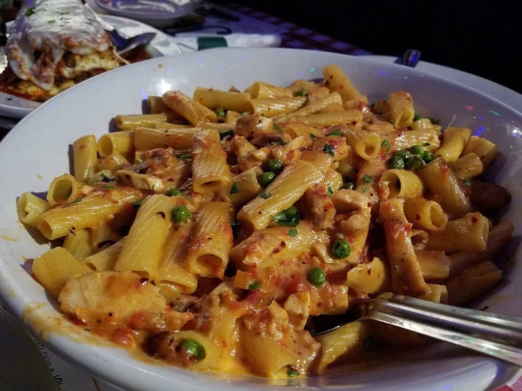 Buca di Beppo Italian Restaurant | restaurant | 6282 W Irlo Bronson Memorial Hwy, Celebration, FL 34747, USA | 3212192822 OR +1 321-219-2822