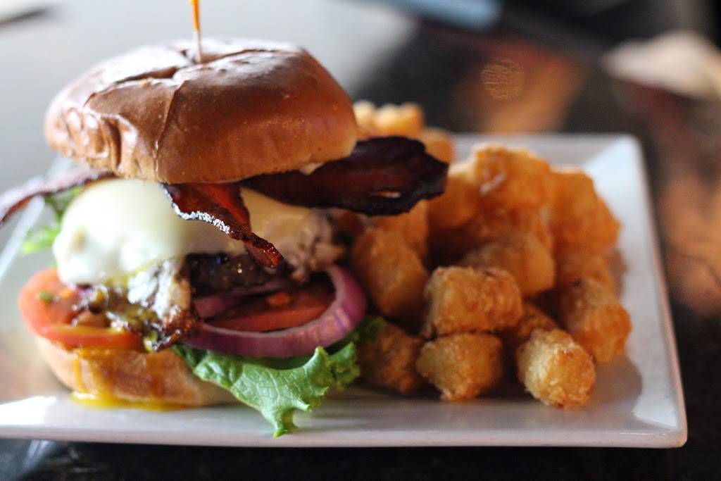 Rooneys Food and Spirits | restaurant | 17626 140th Ave NE, Woodinville, WA 98072, USA | 4254813586 OR +1 425-481-3586