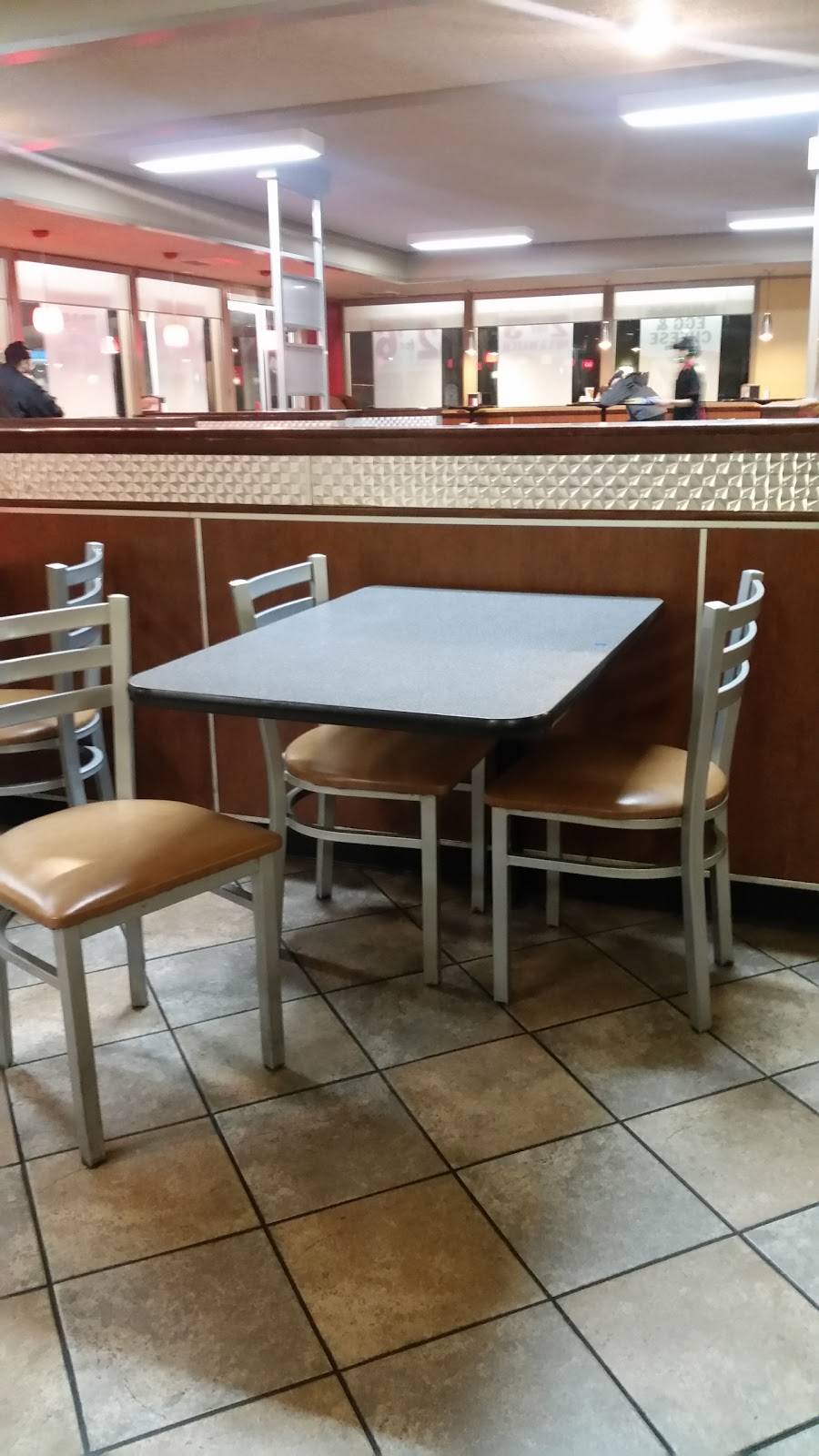 Carls Jr. | restaurant | 19305 Victory Blvd, Reseda, CA 91335, USA | 8188819635 OR +1 818-881-9635