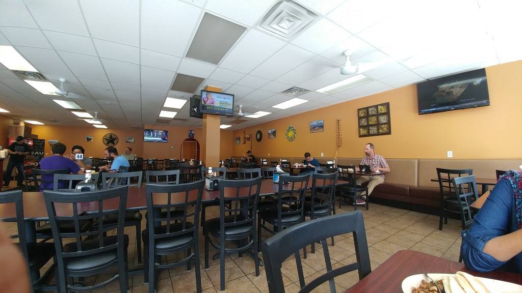 Sahara Mediterranean food | restaurant | 320 E 51st St, Kansas City, MO 64112, USA | 8167565444 OR +1 816-756-5444