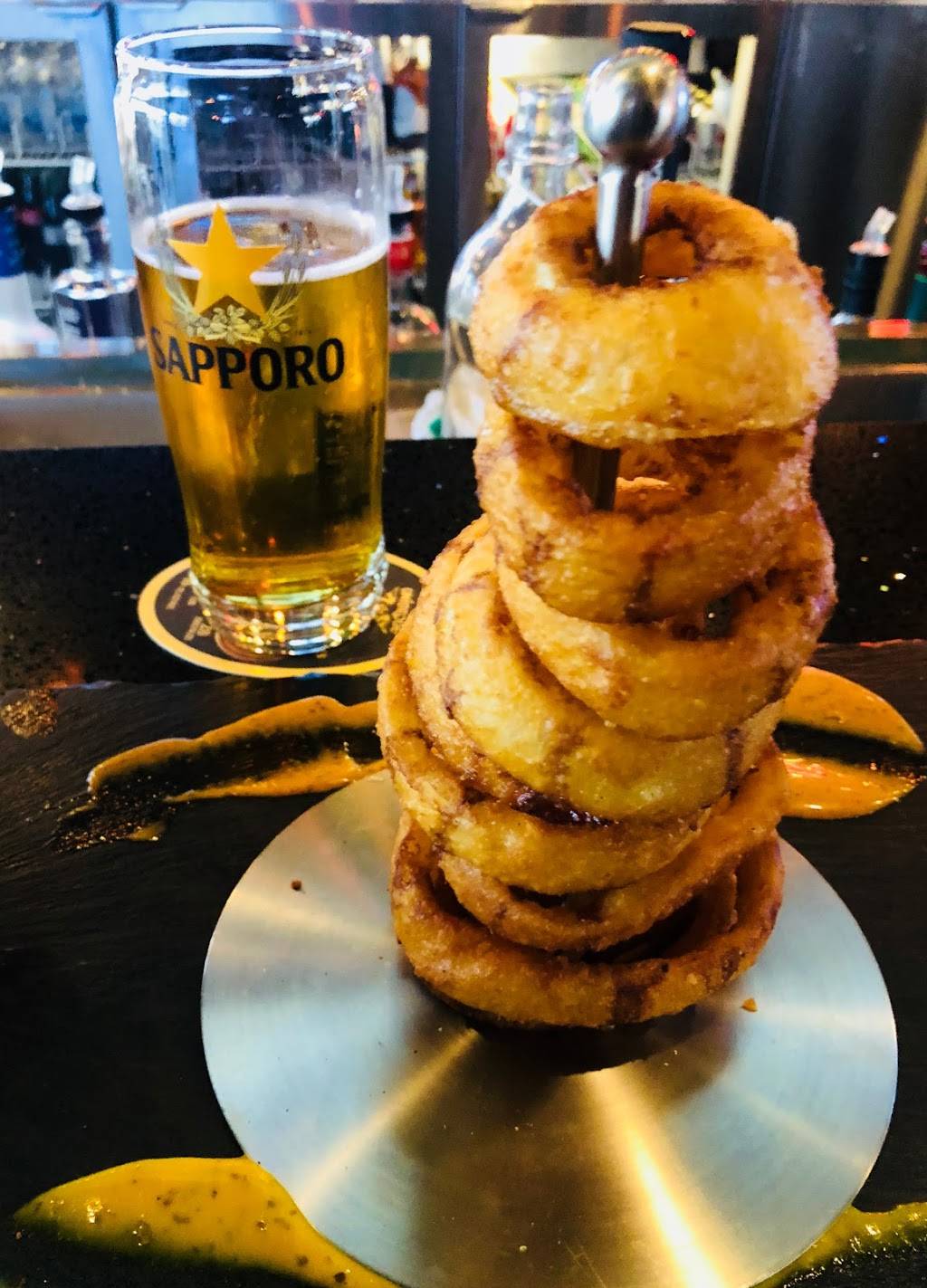 Bistro La Chambre | restaurant | 50 Boulevard Industriel, Repentigny, QC J6A 4X6, Canada | 4508241424 OR +1 450-824-1424