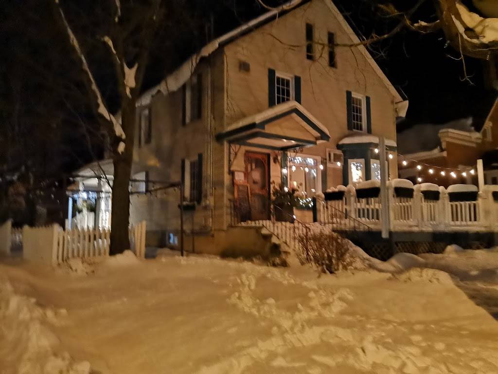 La Sarcelle | restaurant | 7 Rue de la Rivière, Bedford, QC J0J 1A0, Canada | 4502484440 OR +1 450-248-4440