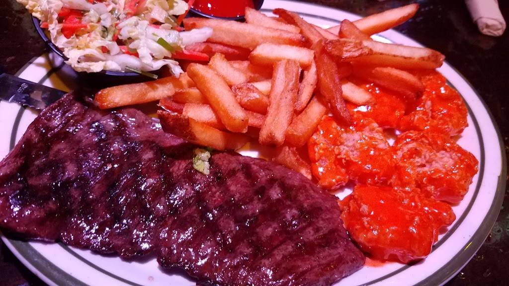 Finn McCools Irish Sports Pub Schaumburg | restaurant | 1941 E Algonquin Rd, Schaumburg, IL 60173, USA | 8473035100 OR +1 847-303-5100