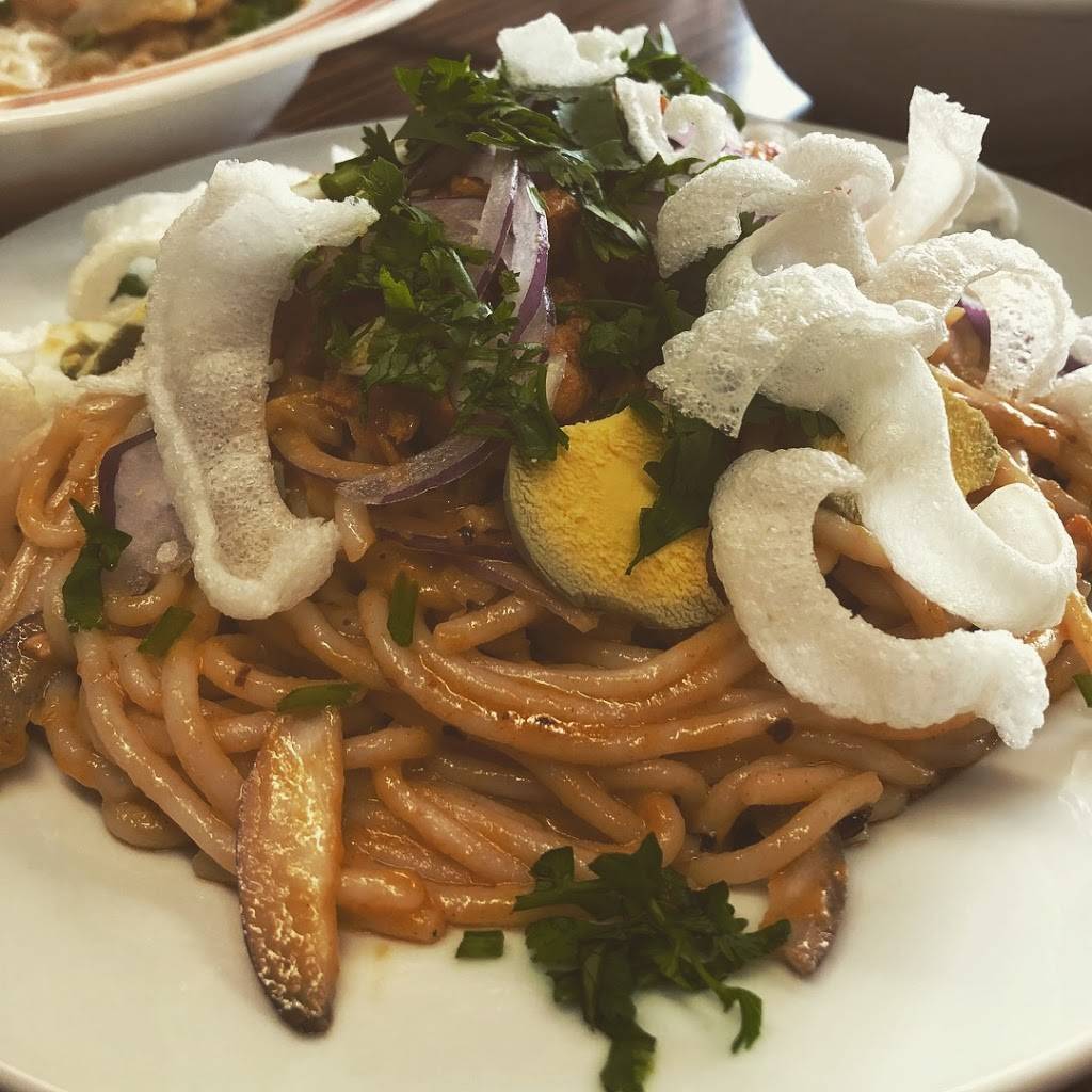 Royal Myanmar | restaurant | 438 Horner Ave a, Toronto, ON M8W 2B3, Canada | 6478917819 OR +1 647-891-7819