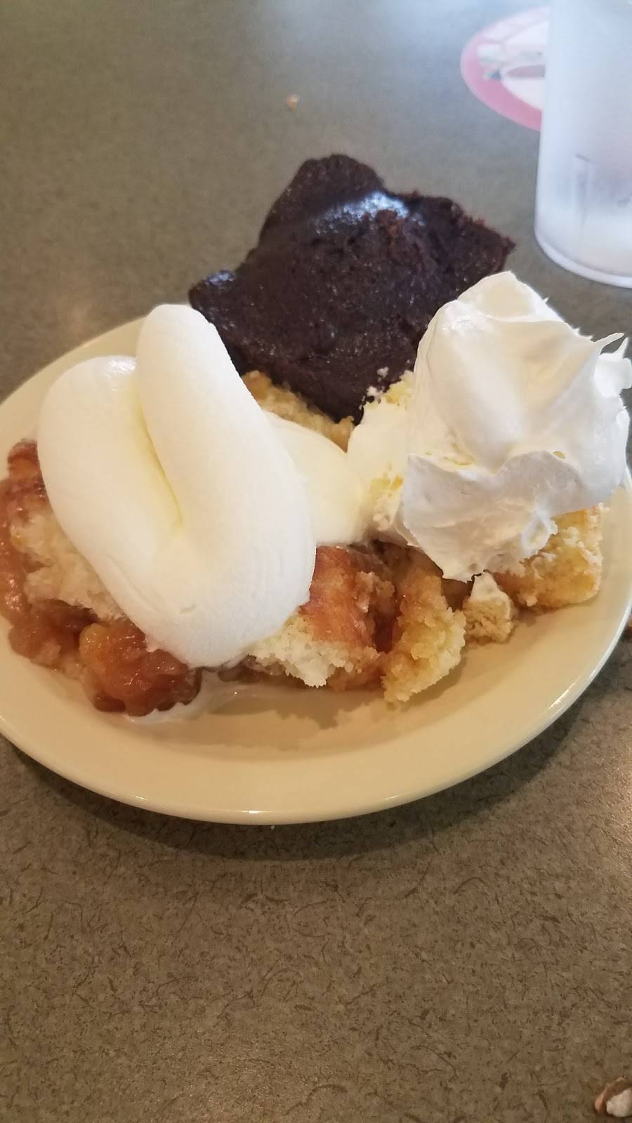 Souper Salad | restaurant | 2404 S Stemmons Fwy, Lewisville, TX 75067, USA | 2145010369 OR +1 214-501-0369