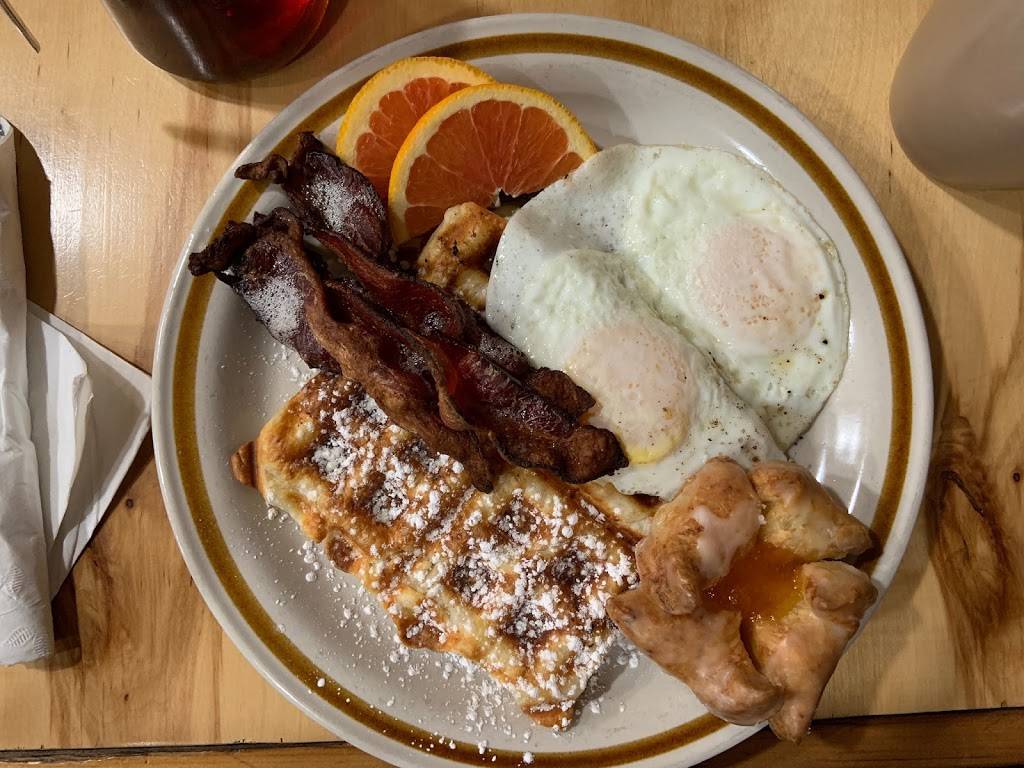 The Swingin Pinwheel | cafe | 11 Center St, Burlington, VT 05401, USA | 8024483961 OR +1 802-448-3961