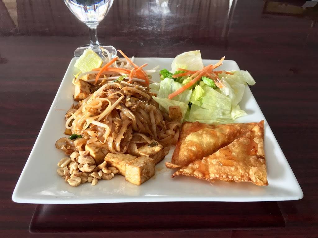 Tub Tim Siam | restaurant | 1806 1/2 Hillhurst Ave Hillhurst Ave, Los Angeles, CA 90027, USA | 3236630050 OR +1 323-663-0050