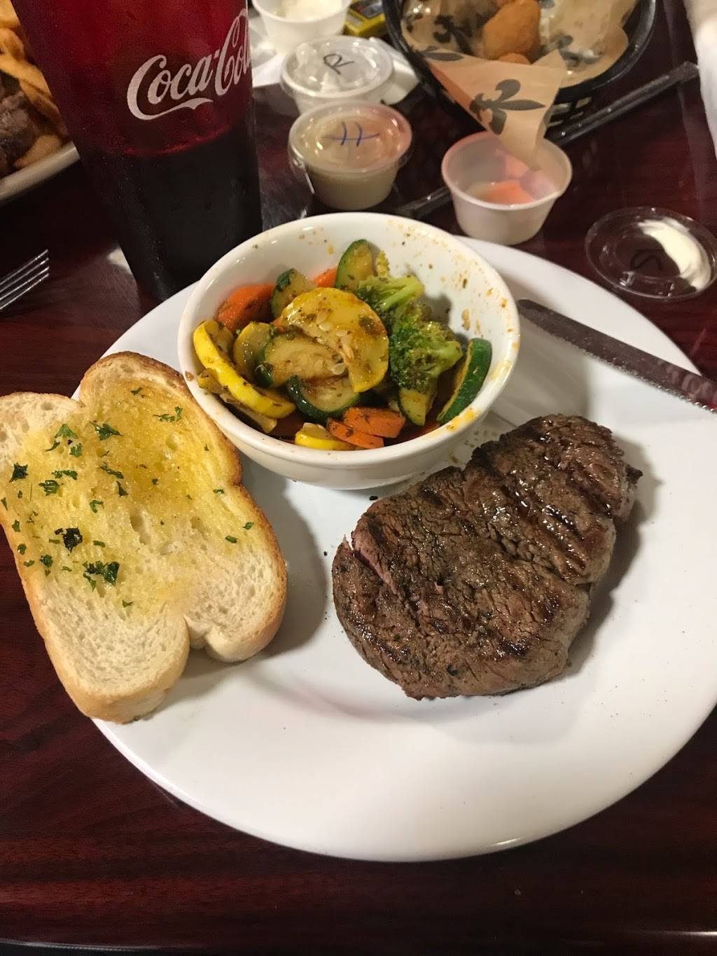 Central City Steak And Seafood | restaurant | 9550 Hooper Rd, Baton Rouge, LA 70818, USA | 2252272806 OR +1 225-227-2806