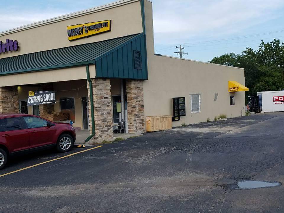 Dickeys Barbecue Pit-Lebanon, Tennessee | restaurant | 115 S Hartmann Dr, Lebanon, TN 37087, USA | 6155490033 OR +1 615-549-0033