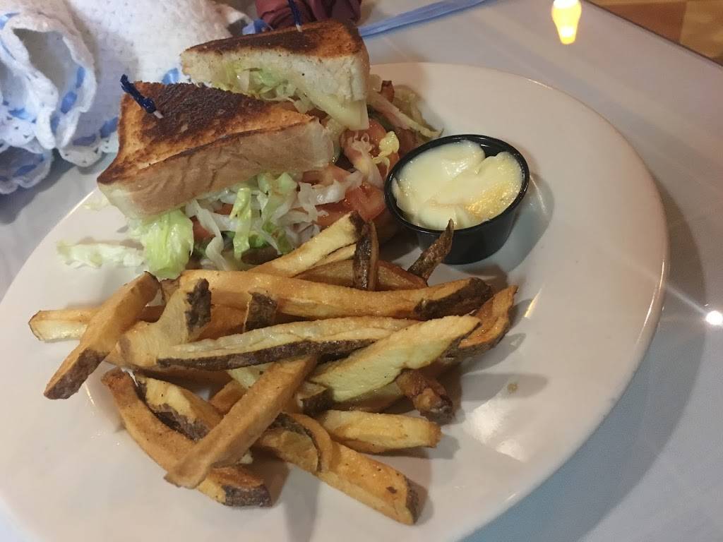 Parkway Bistro | restaurant | 2126 SC-9 ste d2, Longs, SC 29568, USA | 8433901276 OR +1 843-390-1276