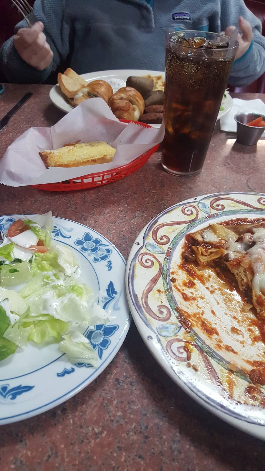 Primo Pizza | restaurant | 1010 Piney Forest Rd, Danville, VA 24540, USA | 4347913001 OR +1 434-791-3001