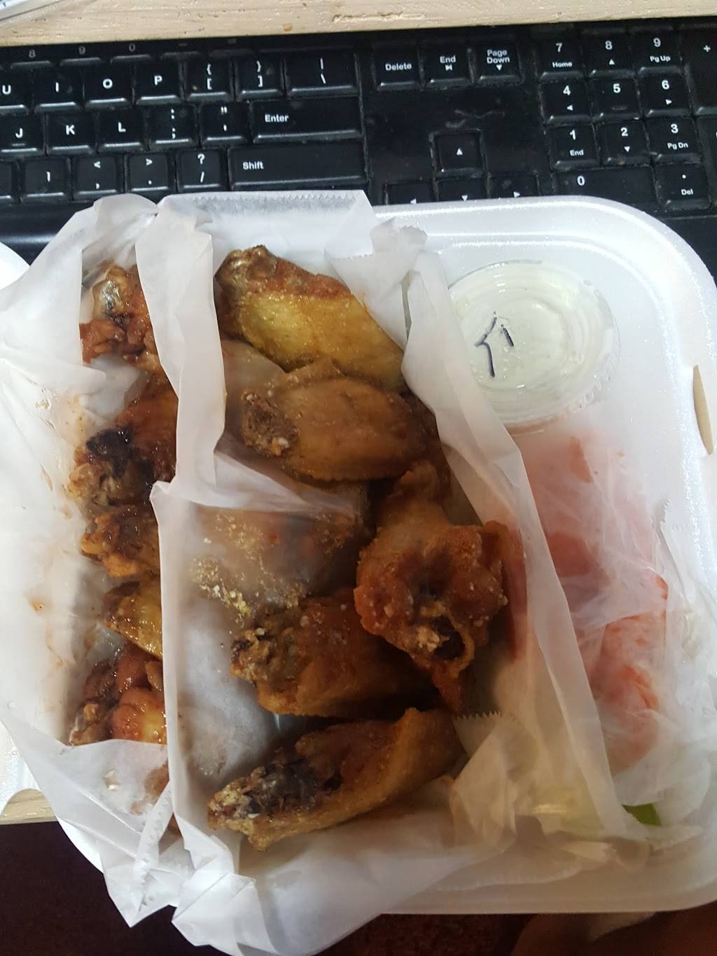 House of Wings | restaurant | 1329, 5958 Vineland Ave, North Hollywood, CA 91601, USA | 8185058787 OR +1 818-505-8787