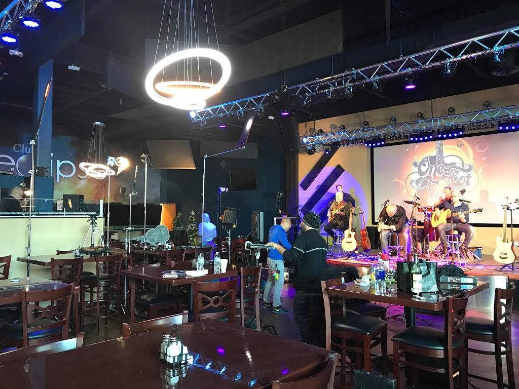 Club Eclipse Sports Bar and Billiards | restaurant | 5615 Wellington Rd Suite 101, Gainesville, VA 20155, USA | 5712227221 OR +1 571-222-7221