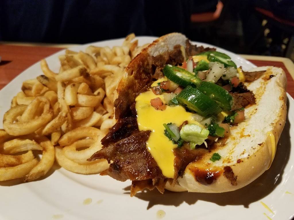 Hooters | restaurant | 9890 Escort Dr, Mason, OH 45040, USA | 5134452701 OR +1 513-445-2701