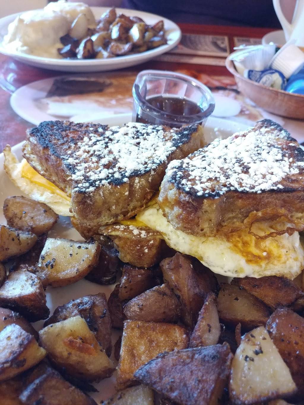 Capitol View Cafe & Catering | restaurant | 637 Smith Ave S, St Paul, MN 55107, USA | 6512900218 OR +1 651-290-0218