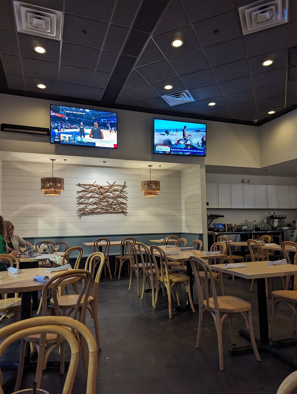 Raes Restaurant | restaurant | 3431 Bannerman Rd Suite 104, Tallahassee, FL 32312, USA | 8509998505 OR +1 850-999-8505