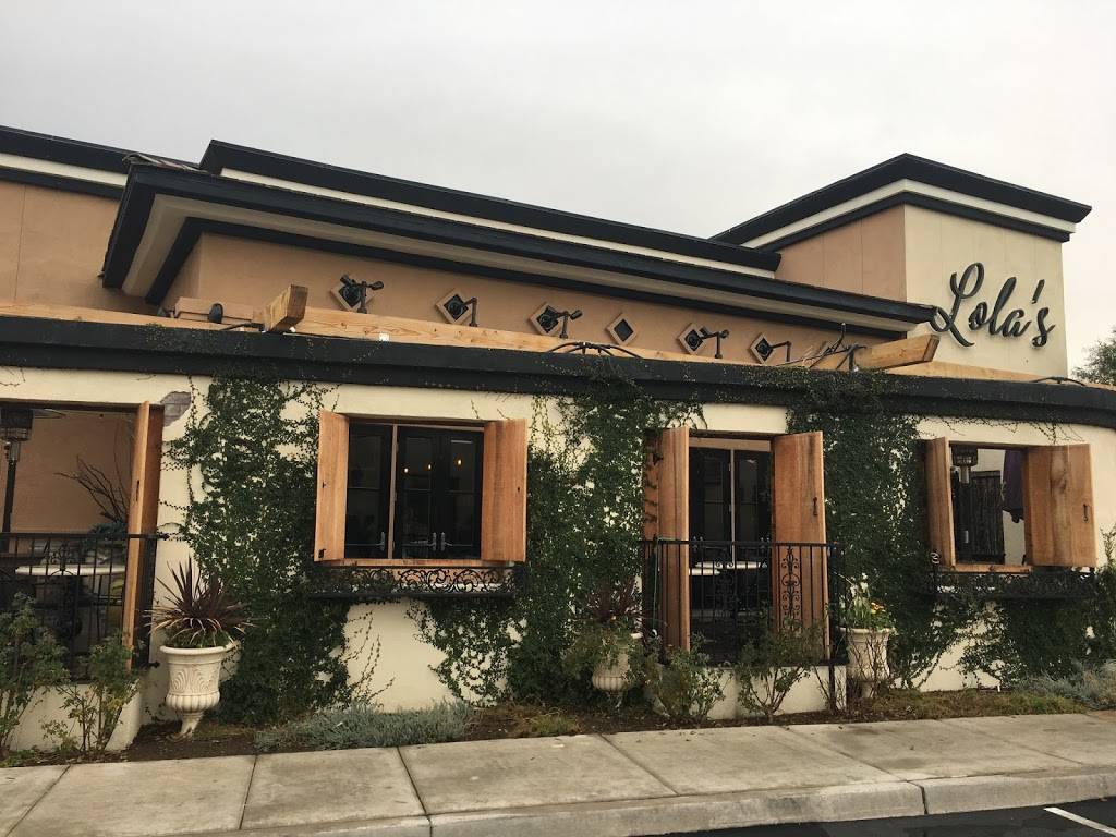 Lolas | restaurant | 1220 N Town Center Dr, Las Vegas, NV 89144, USA | 7028715652 OR +1 702-871-5652