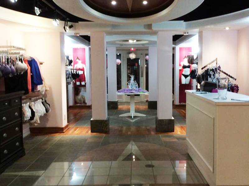 Look Beyond Mastectomy Boutique | restaurant | 2039 Robertson Rd, Nepean, ON K2H 8R2, Canada | 6134224331 OR +1 613-422-4331