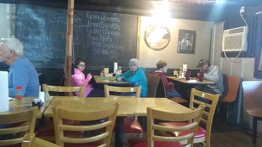 L-Rancho Cafe | restaurant | 41 N Main St, Arab, AL 35016, USA | 2565869913 OR +1 256-586-9913