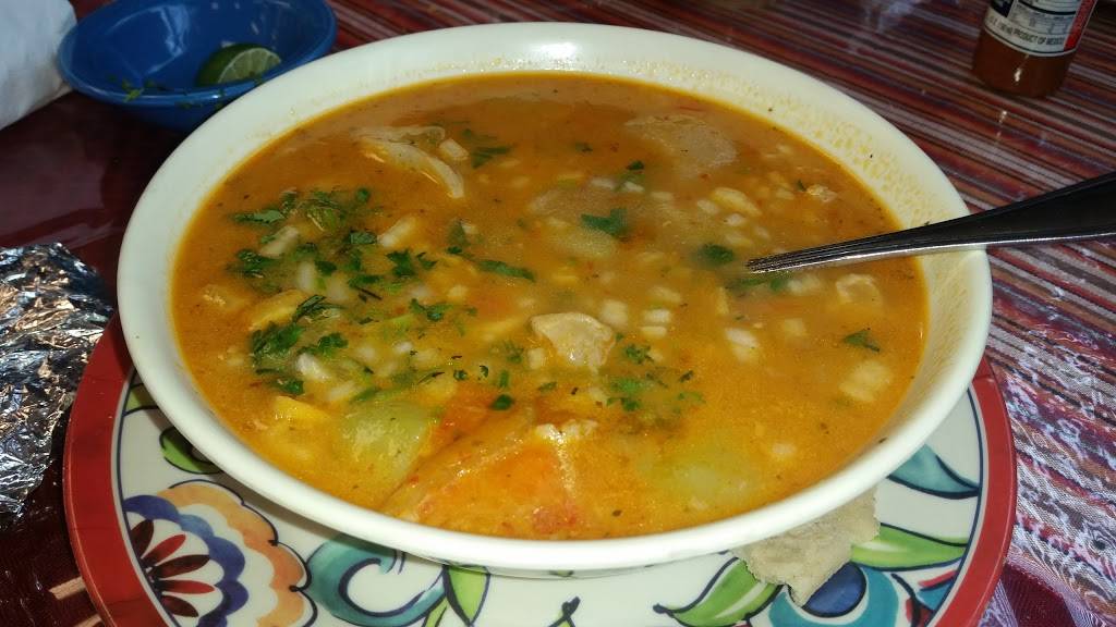 Tienda y Panaderia Guatemalteca | restaurant | 3709 E Washington St, Indianapolis, IN 46201, USA | 3173536377 OR +1 317-353-6377