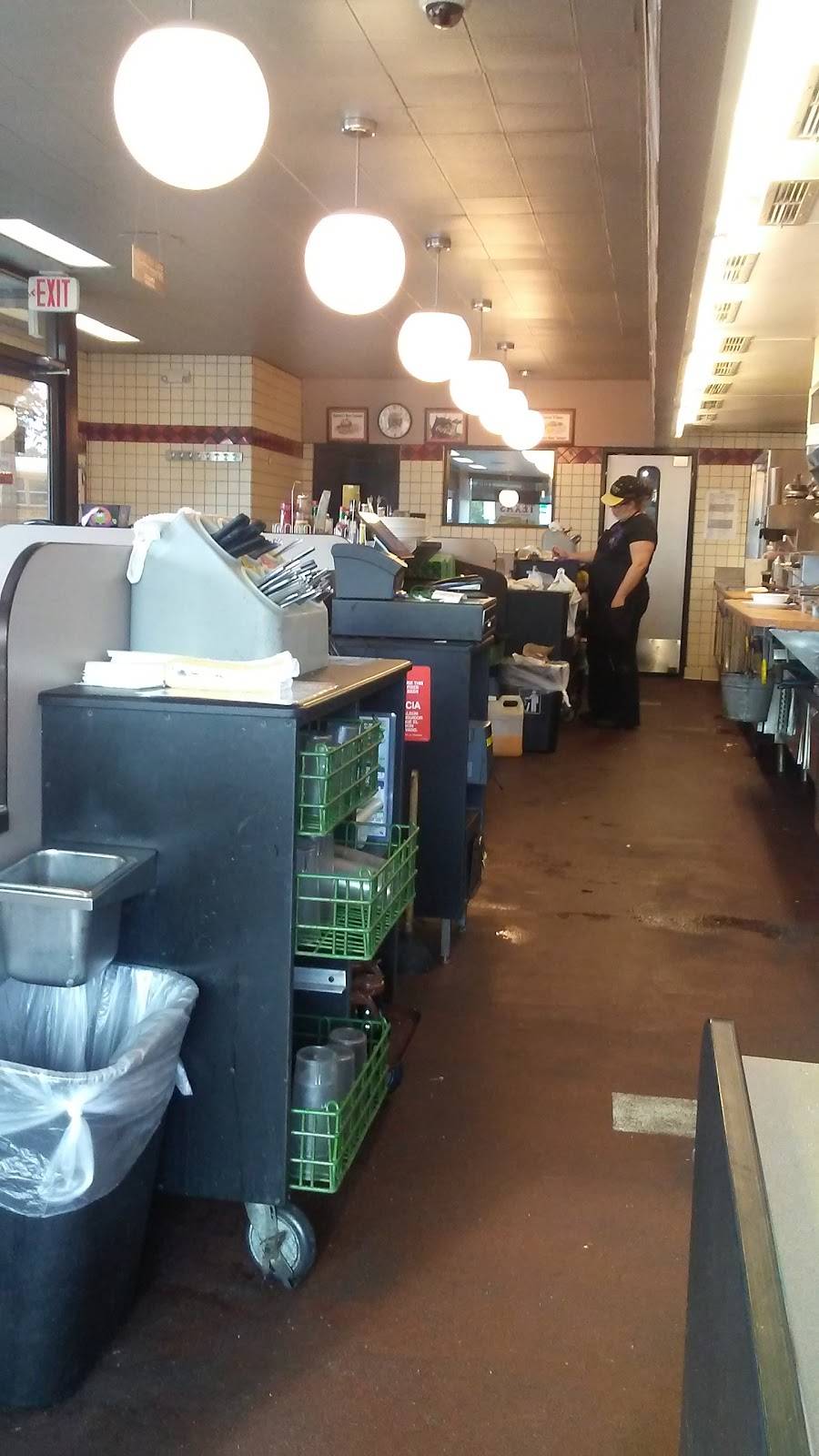 Waffle House | meal takeaway | 4903 Brainerd Rd, Chattanooga, TN 37411, USA | 4238999998 OR +1 423-899-9998