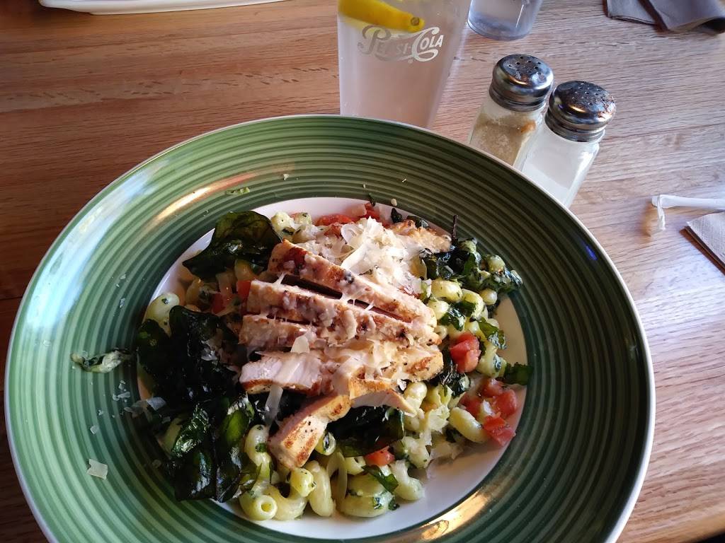 Applebees Grill + Bar | restaurant | 2114 Union Ave, Memphis, TN 38104, USA | 9017257136 OR +1 901-725-7136