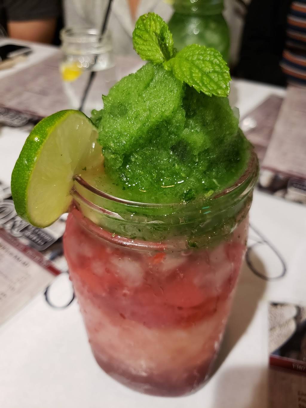 On The Hook | restaurant | 1367 W Whittier Blvd, La Habra, CA 90631, USA | 5626407827 OR +1 562-640-7827