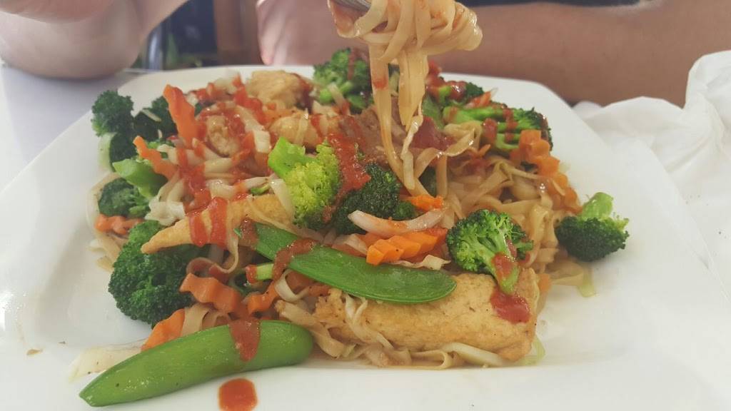 Lotus Vegan Restaurant | restaurant | 6575 Park Blvd N, Pinellas Park, FL 33781, USA | 7275491688 OR +1 727-549-1688