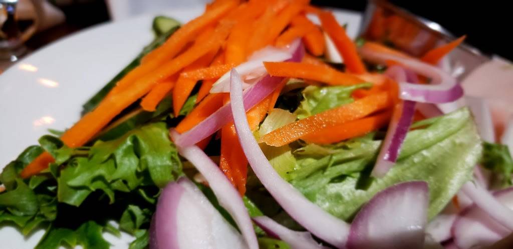 Black Cow Tap & Grill | restaurant | 16 Bay Rd, South Hamilton, MA 01982, USA | 9784681166 OR +1 978-468-1166