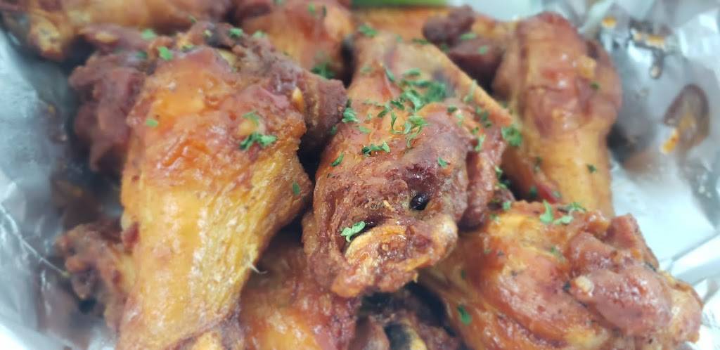 BHW Chicken & Seafood | restaurant | 1612 S Cypress Rd, Pompano Beach, FL 33316, USA | 7542229942 OR +1 754-222-9942