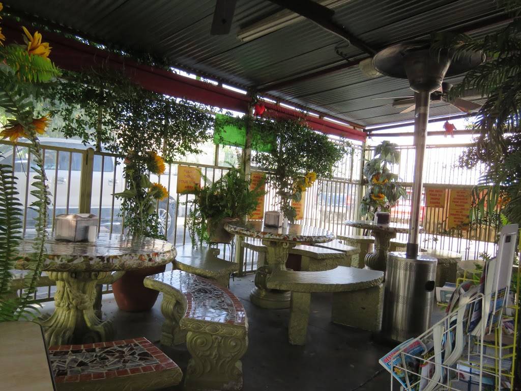 Ricos Tacos De Jalisco | restaurant | 396 S Mt Vernon Ave, San Bernardino, CA 92410, USA | 9093810708 OR +1 909-381-0708