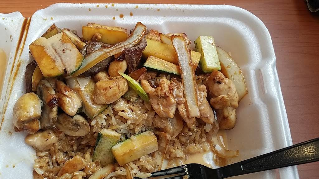 Sakura Japanese Grill | restaurant | 1212 Ohio Pike, Amelia, OH 45102, USA | 5138270000 OR +1 513-827-0000