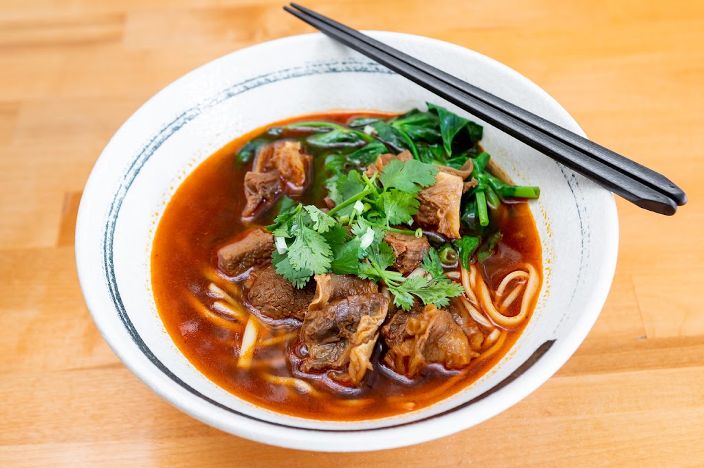 United Dumplings | restaurant | 2015 Chestnut St, San Francisco, CA 94123, USA | 4157570008 OR +1 415-757-0008