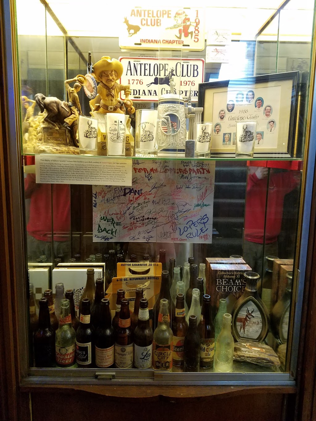 The Antelope Club | restaurant | 615 N Delaware St, Indianapolis, IN 46244, USA | 3176325541 OR +1 317-632-5541