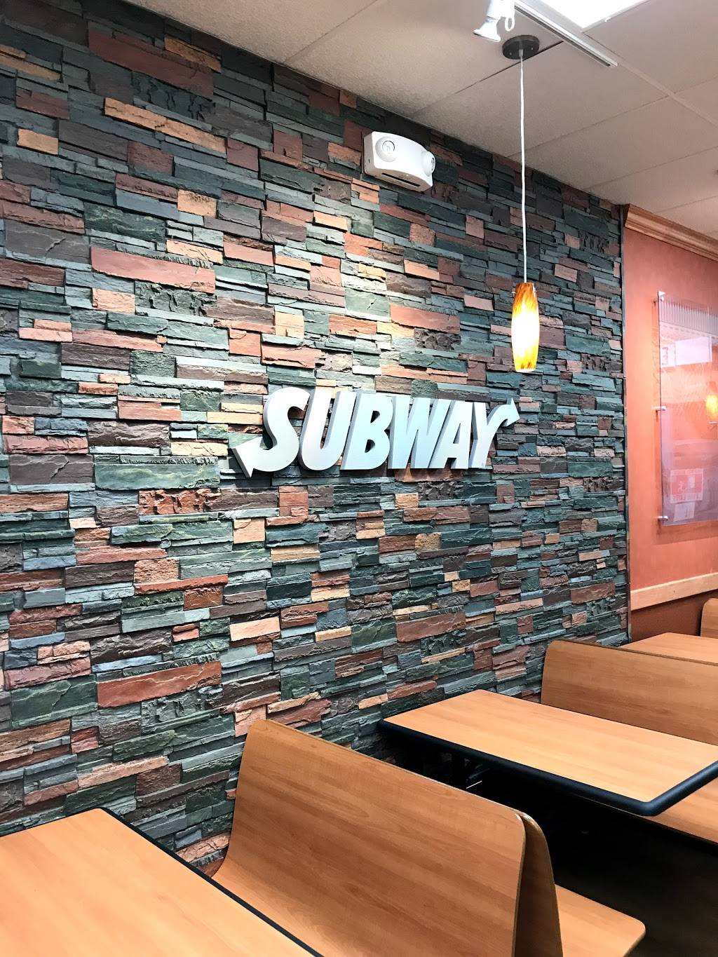 Subway Restaurants | restaurant | 6801 W Adams Ave, Temple, TX 76502, USA | 2542285632 OR +1 254-228-5632