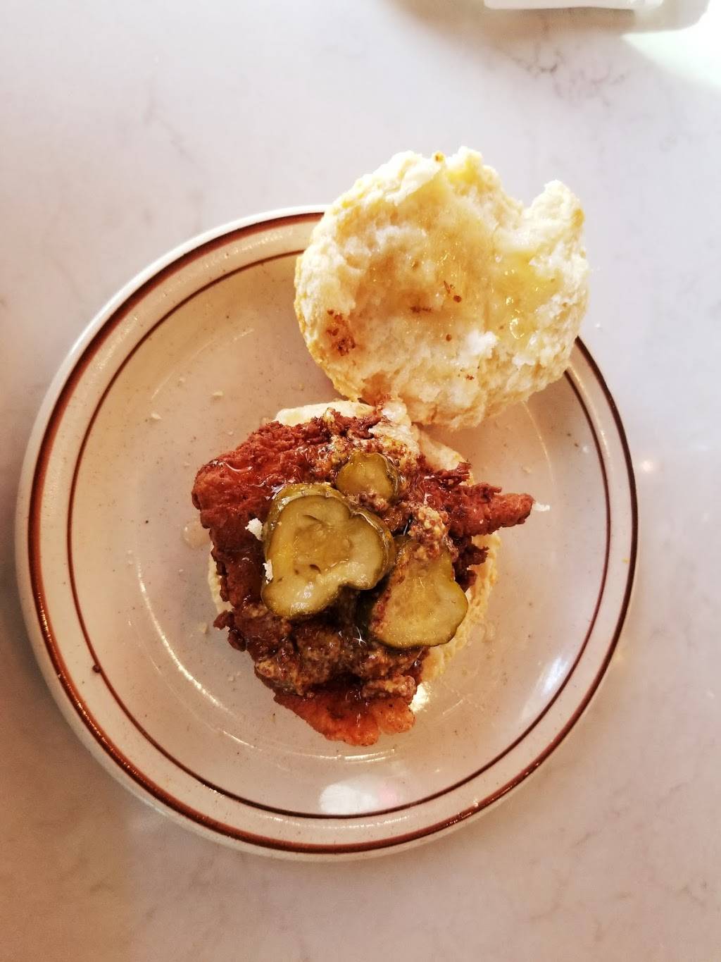 Denver Biscuit Company | restaurant | 2501 Dallas St, Aurora, CO 80010, USA | 3033777900 OR +1 303-377-7900