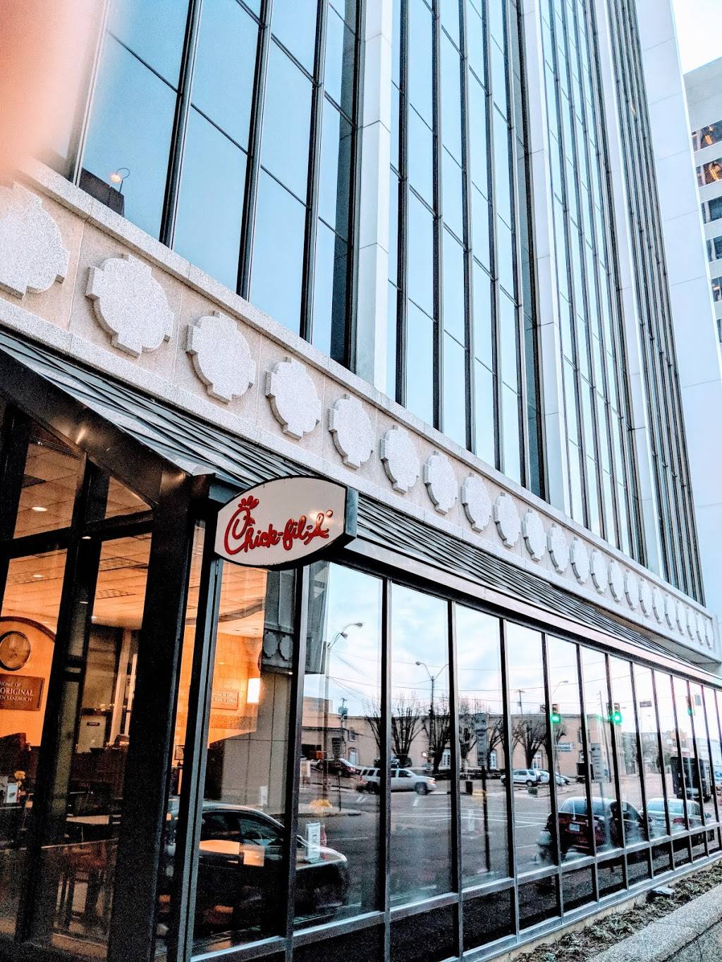 Chick-fil-A | restaurant | 210 E Capitol St, Jackson, MS 39201, USA | 6013521450 OR +1 601-352-1450