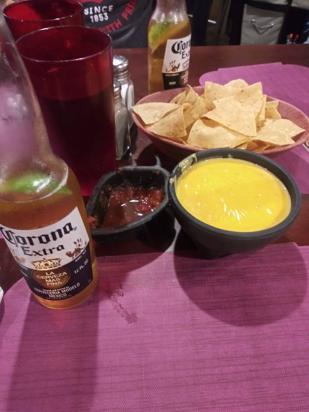 3 Hermanos | restaurant | 33019 W Jefferson Ave, Rockwood, MI 48173, USA | 7343799600 OR +1 734-379-9600