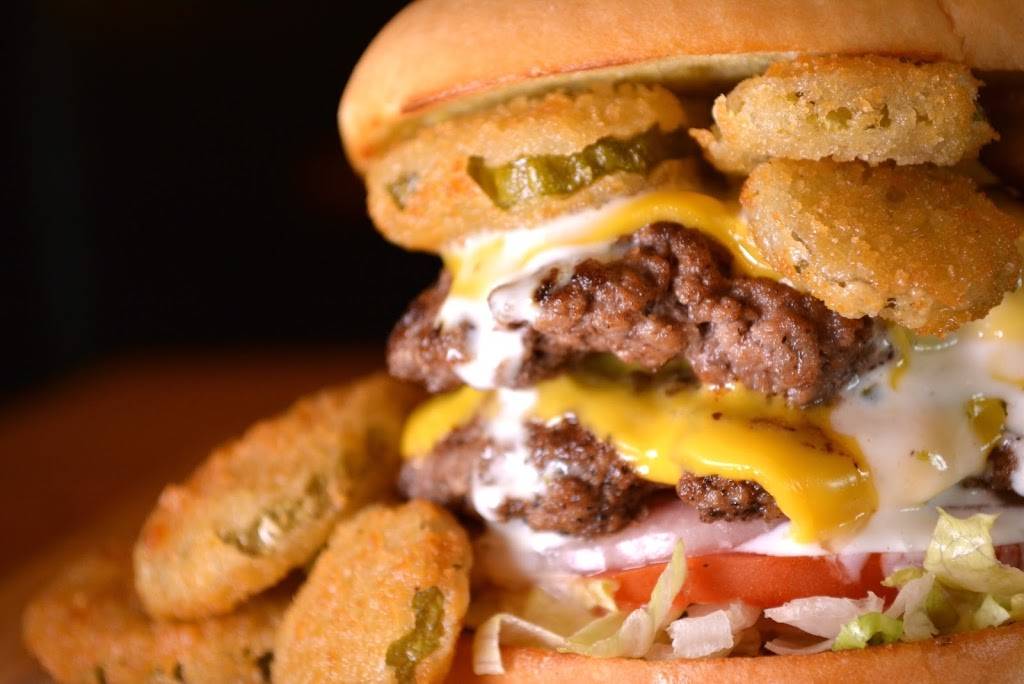 Rays Deli & Grill | restaurant | 419 FL-247, Lake City, FL 32025, USA | 3864388553 OR +1 386-438-8553