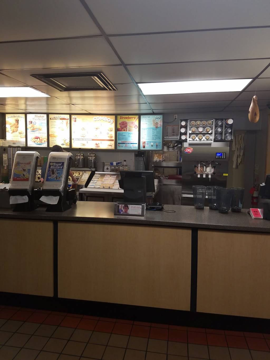 Dairy Queen | restaurant | 929 E Wisconsin St, Portage, WI 53901, USA | 6087423413 OR +1 608-742-3413