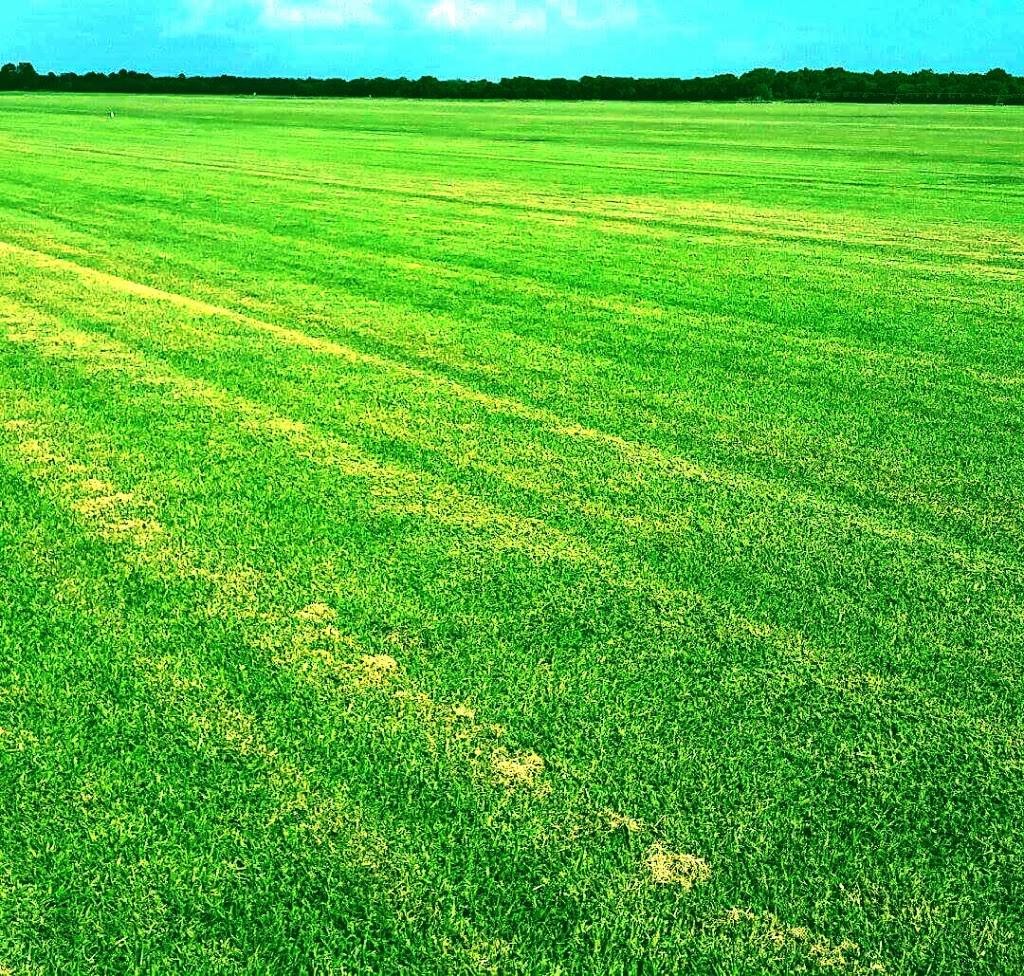 Prop Nuts RC Field | restaurant | Crosby, TX 77532, USA | 7138548403 OR +1 713-854-8403